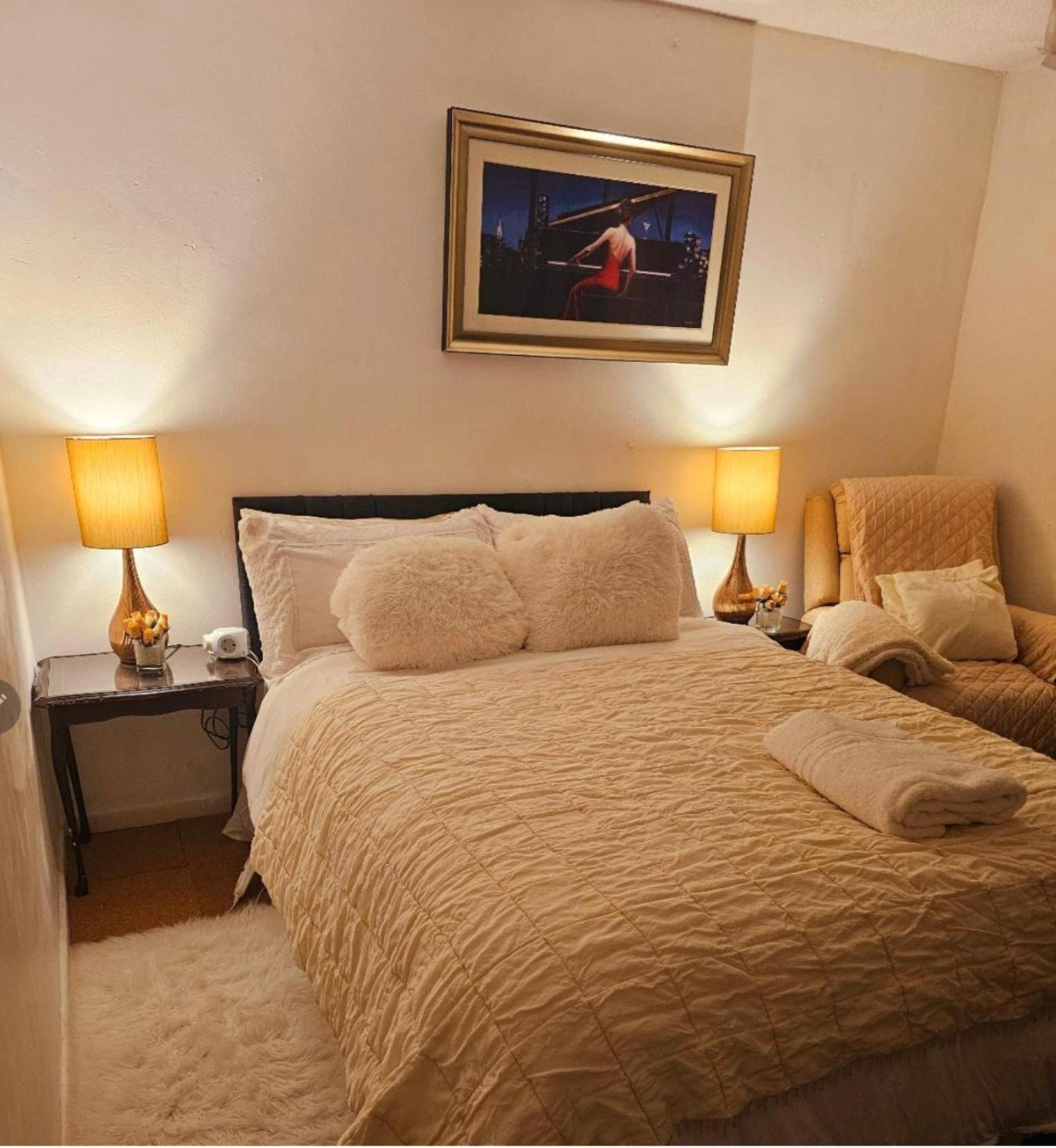 Cuisinease Apartamento Ollerton Exterior foto